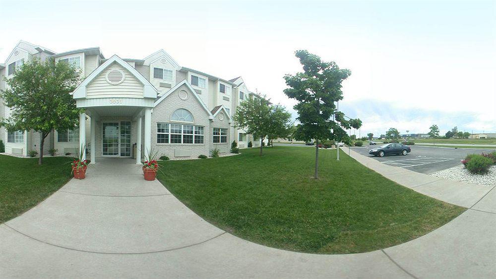 Microtel Inn & Suites By Wyndham Green Bay Bagian luar foto